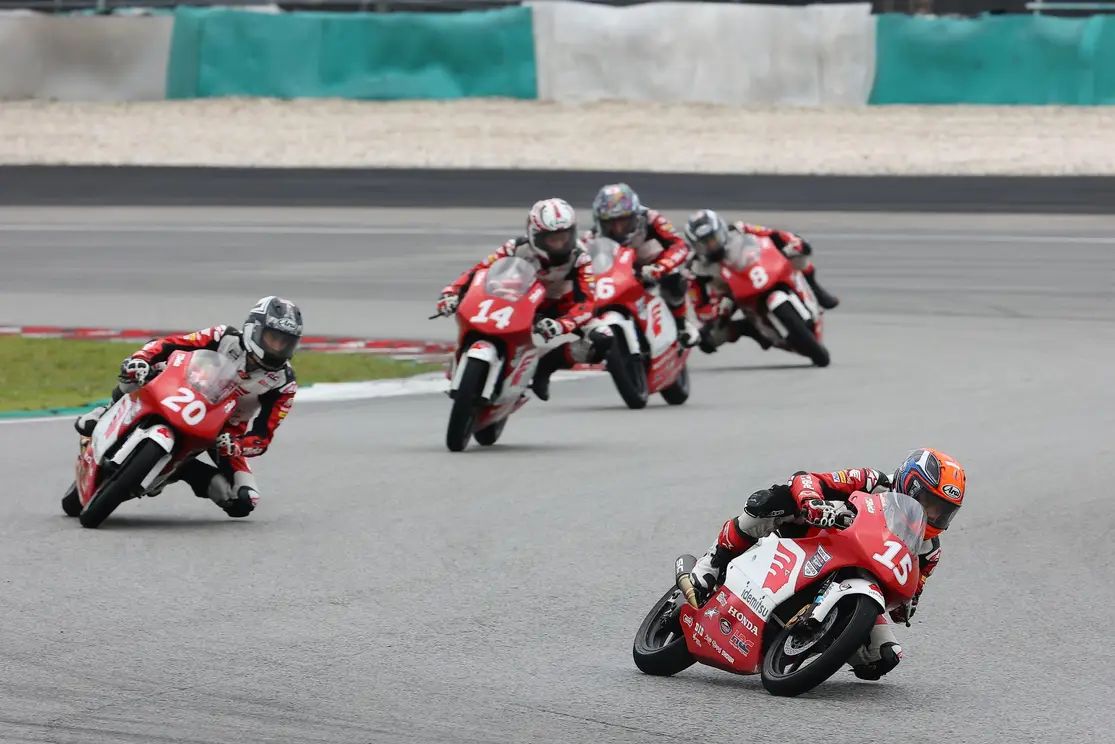 Pebalap Binaan Astra Honda Incar Podium Tertinggi