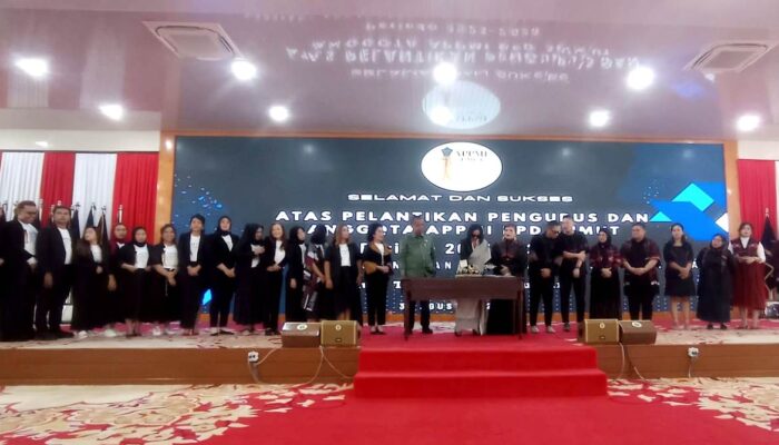 Poppy Dharsono Lantik Kepengurusan BPD APPMI Sumut