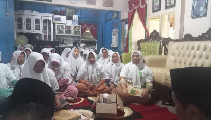 Ustaz Sahabat Ganjar Ajarkan Warga Tentang Amalan Sunah Bulan Muharam