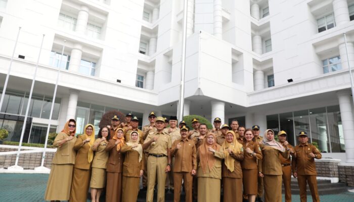 Wagub Ijeck Pimpin Apel Terakhir dan Pamit Pada ASN