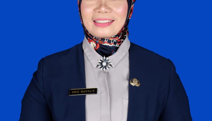 Alumni STIKP Medan Lulus S3 Predikat Cumlaude