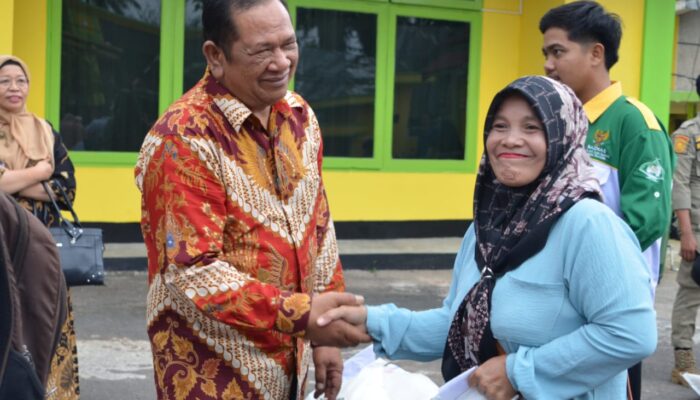 1500 Paket ZIS ASN P.Sidimpuan Disalurkan, Irsan Pamit Ke Warga