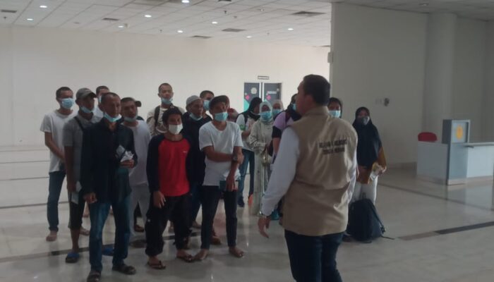 Ribuan WNI Bermasalah Dideportasi Dari Malaysia