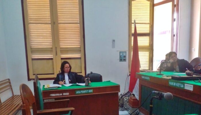 Kurir 135 Kg Ganja Dituntut Mati