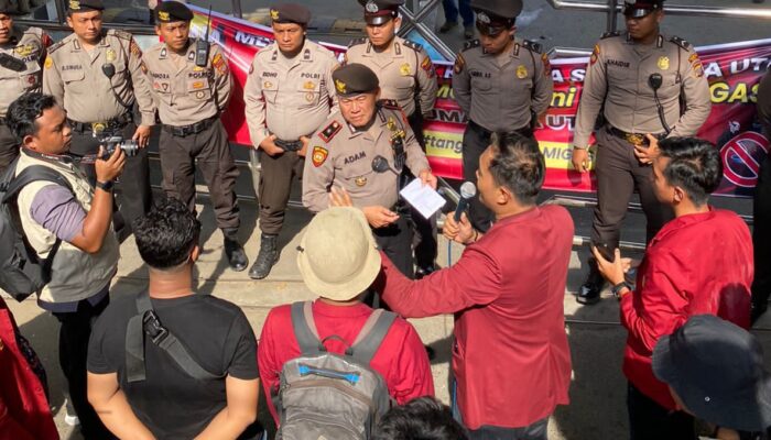 DPD IMM Sumut Demo Kantor Pertamina Regional I Sumbagut