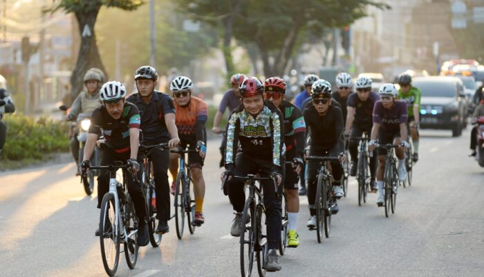 Pj. Gubsu Sapa Masyarakat Lewat Kegiatan Gowes