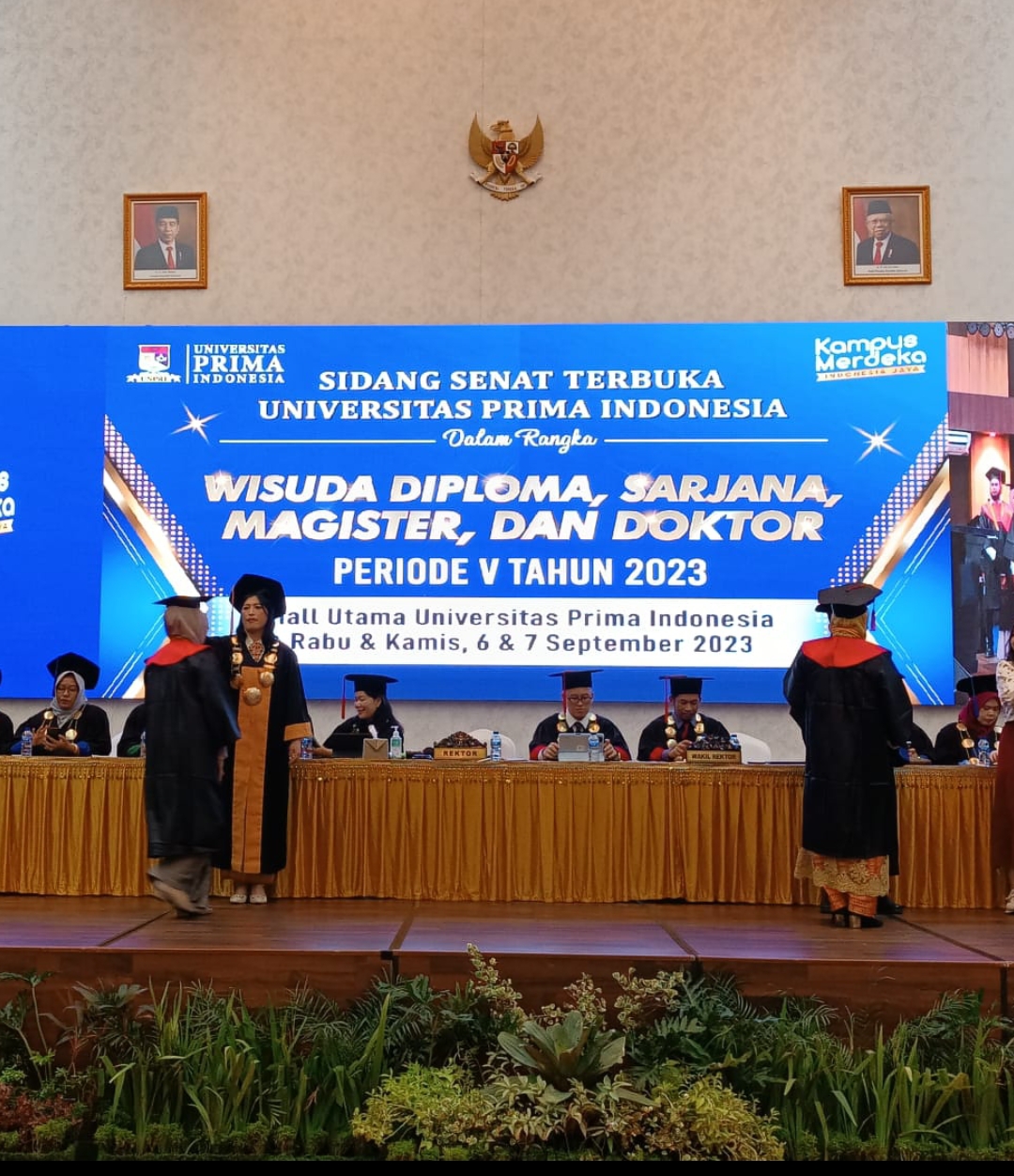 UNPRI Wisuda Dan Pemberian Gelar Doktor Kehormatan Dua Tokoh