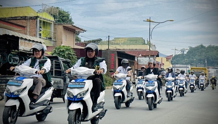 Kampanyekan Upaya Penurunan Polusi, PLN UID Sumut Gelar Konvoi Kendaraan Listrik