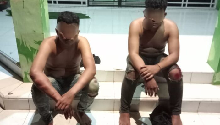 Dua Terduga Geng Motor Diamankan Bawa Sajam