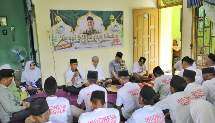 Tuan Guru Ganjar Edukasi Warga Langkat Akan Manfaat Wudu untuk Kesehatan