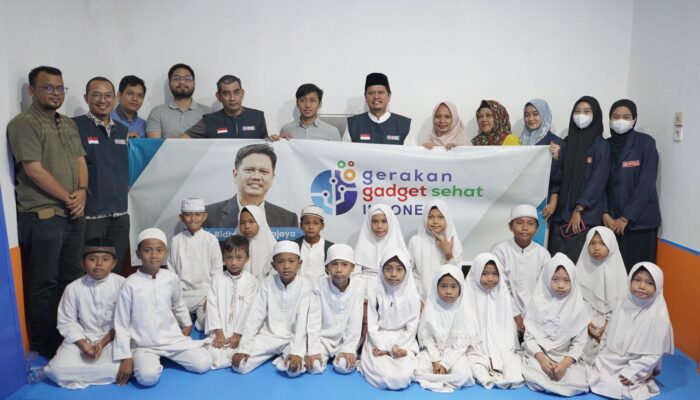 Hari ini, Prof Ridha Dharmajaya Buka Klinik Gadget Sehat