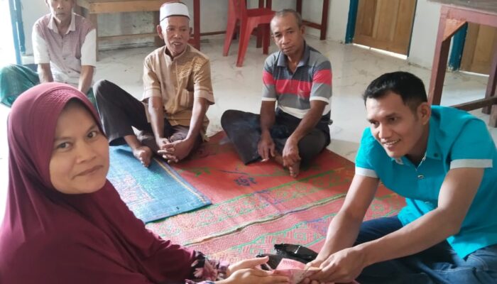 Pemdes Simangambat TB Salurkan BLT Kepada 57 KPM