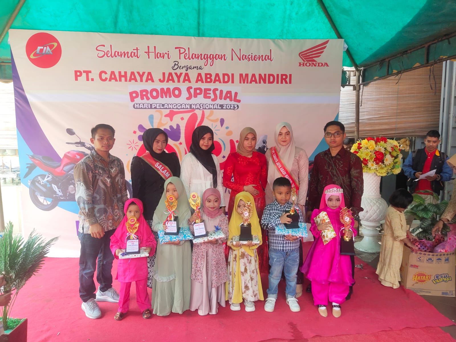 TK Jasa Bunda Langsa Ikuti Lomba Fashion Dan Mewarnai Harpelnas