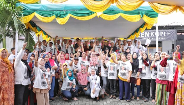 Tingkatkan Produktivitas Akhir Pekan, PeTebu Ganjar Ajak Warga Medan Donor Darah dan Normalisasi Saluran Air