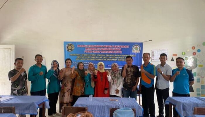 Dosen USU  PPM Di SMP Swasta PTPN IV Dolok Ilir