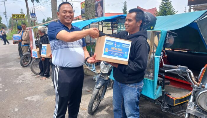 Sambut HUT Ke-68 Lantas, Polres Humbahas Giat Baksos Dan Sosialisasi