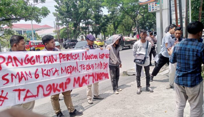 PMP Sumut Minta Kejatisu Usut Dugaan Korupsi Di SMAN 6 Medan