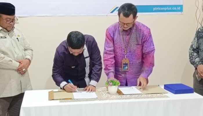 Pemkab Agara-Icon Plus Teken MoU