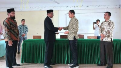Dr. H. Zulfadli MPd Rektor IPTS P. Sidimpuan Periode 2022-2026 Dr. H. Zulfadli MPd Rektor IPTS P. Sidimpuan Periode 2022-2026