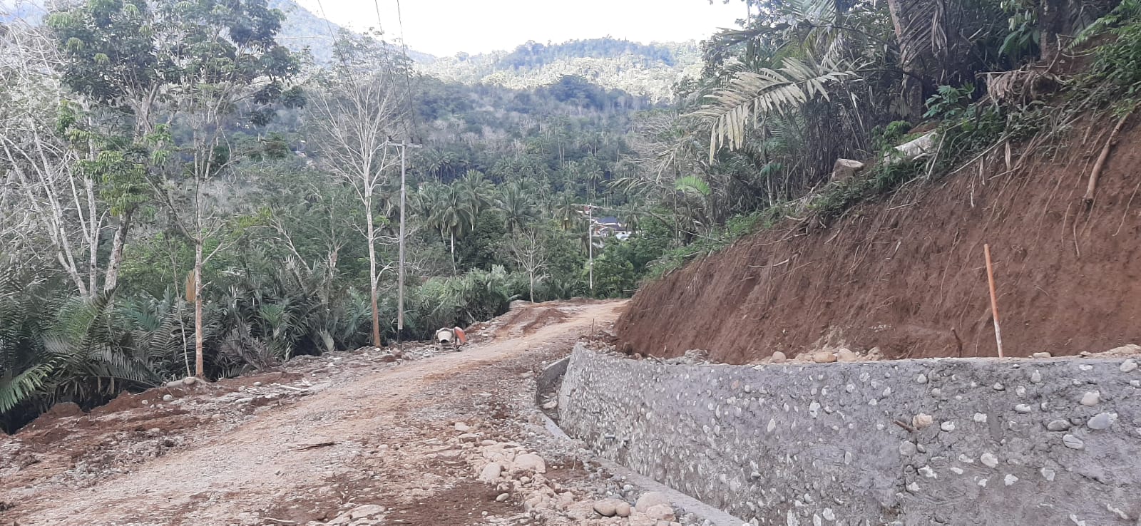 Proyek Jalan Rp14,6 Miliar Di Tapsel, Warga Tolak Hasil Kerja Amburadul