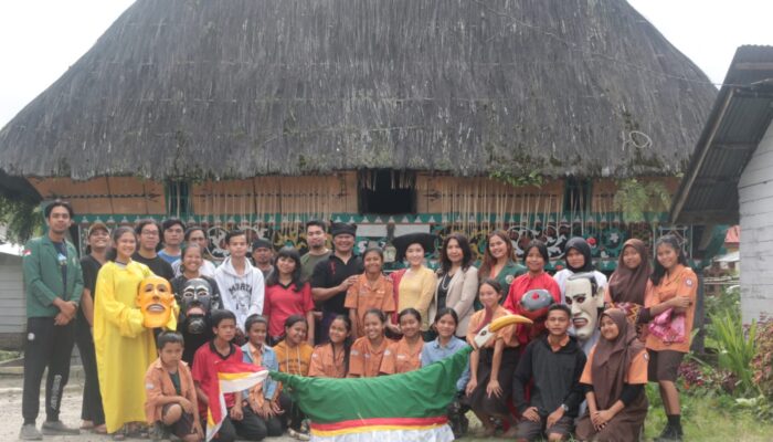 Tim PKM Etnomusikologi USU Latih Masyarakat Lingga Kelola Pagelaran Seni Tradisional