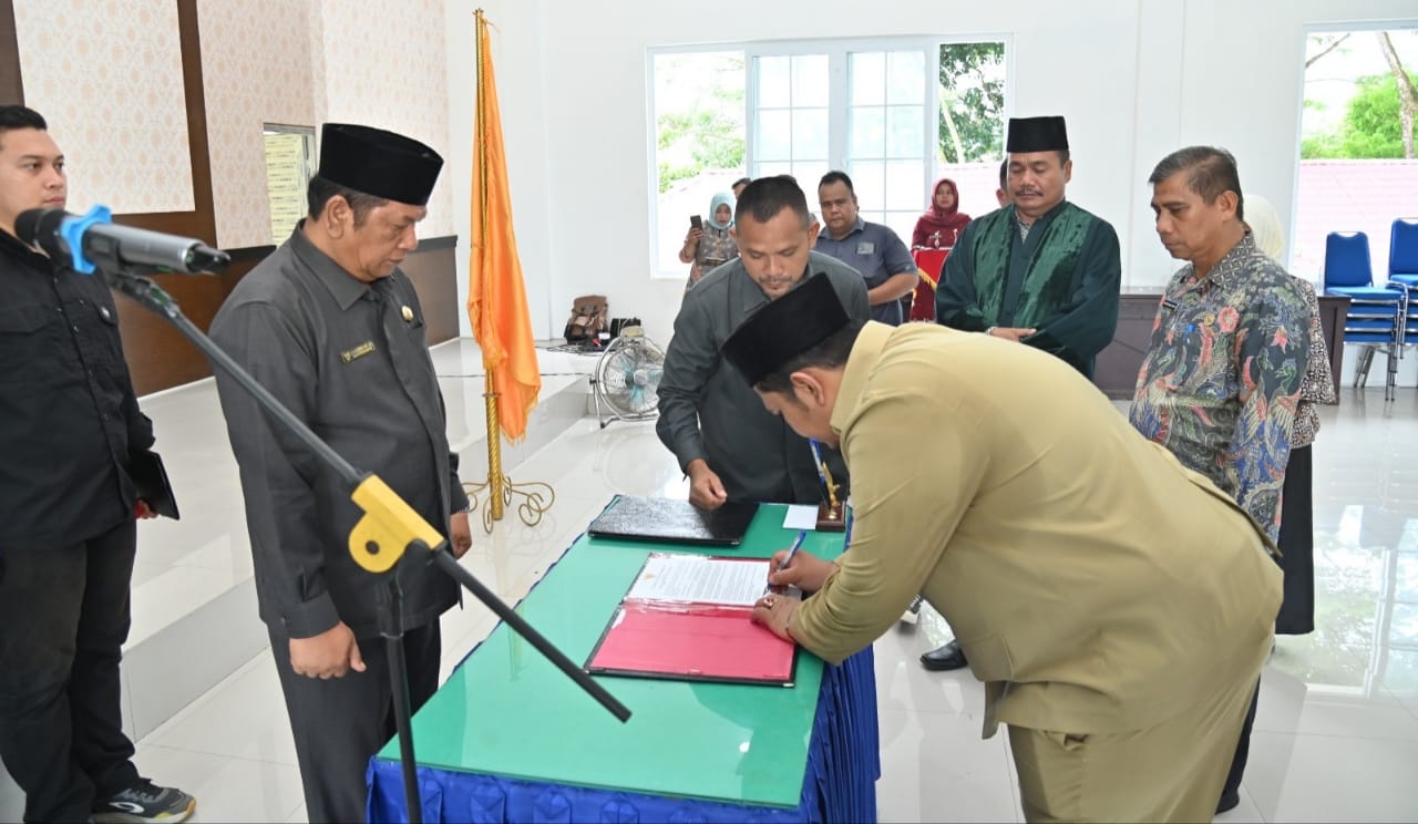 Wali Kota Padangsidimpuan Lantik Pejabat Eselon II, III Dan IV