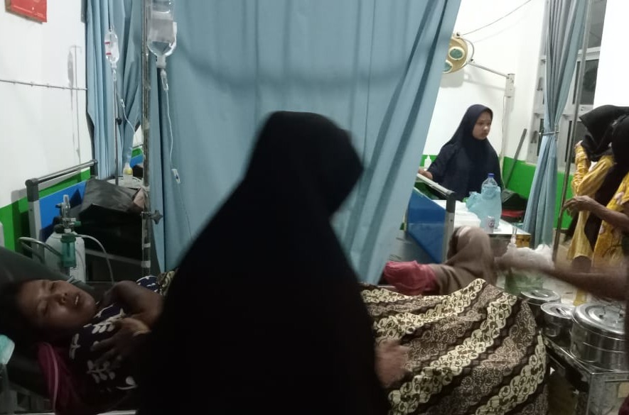 Diduga Keracunan Gas Medco EP, Belasan Warga Dilarikan Ke RS