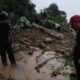 Jalan Utama Lubuk Sidup -Tanjung Gelumpang Tertimbun Longsor