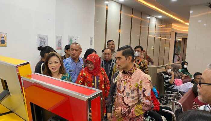 Launching Loket Pelayanan Informasi dan Portal QR