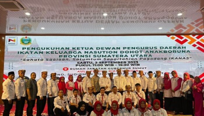 Dr H Asren Nasution Ajak Seluruh Keluarga Besar Jadikan Al Qur’an Sebagai Pedoman Hidup