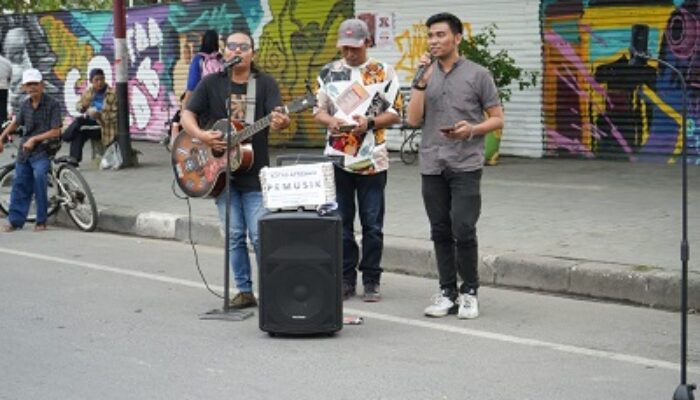 CFD Medan Menjadi Wadah Bagi Musisi Jalanan Berkreasi