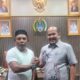 DIREKTUR LSM Kalibrasi Antony Sinaga, SH, MHum (kiri) bersama Kepala BP2RD Pemprov Sumut Achmad Fadly baru-baru ini. Waspada/Ist
