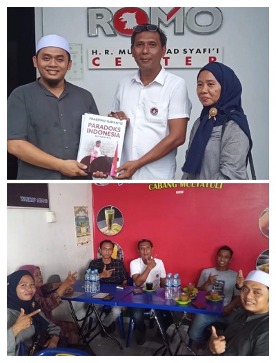 SUASANA penyerahan buku dan diskusi bersama Mas Raden Khalid. Waspada/ist