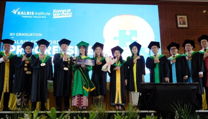 Kalbis Institute Luluskan 361 Wisudawan, Siap Jadi Agen Perubahan