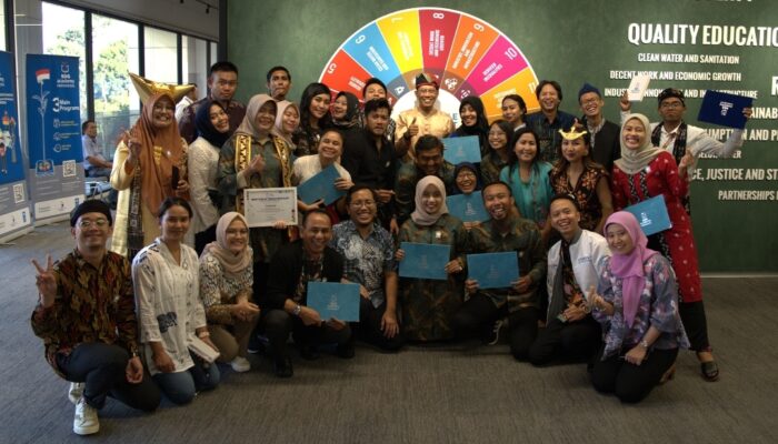 41 Wisudawan SDG Academy Indonesia Angkatan ke-4 Siap Berkontribusi untuk Masa Depan Berkelanjutan