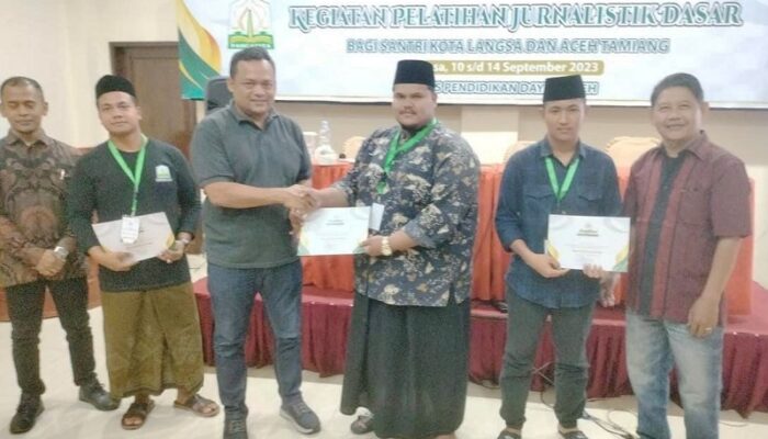 Asrizal H Asnawi: Santri Harus Kuasai Arus Teknologi Informasi