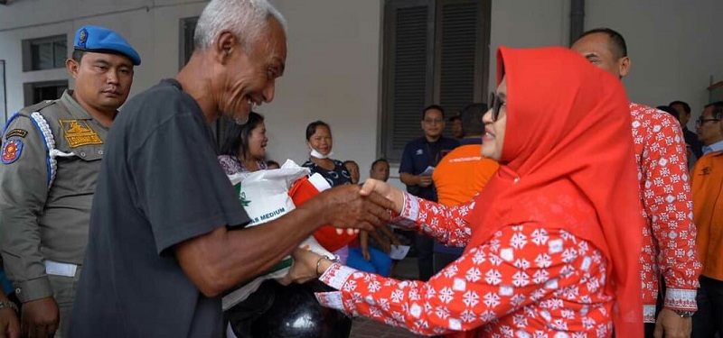Wali Kota Dan Kacab Bulog Luncurkan BP CBP Tahap II Wali Kota Dan Kacab Bulog Luncurkan BP CBP Tahap II