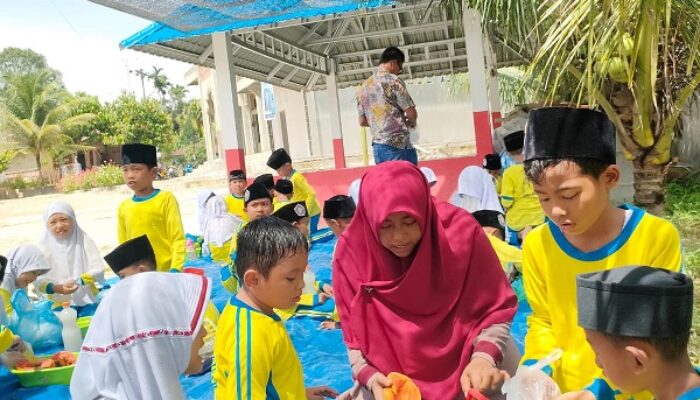 SD Muhasaba Terapkan P5, Ajarkan Santri Cerdas Kelola Sampah Organik