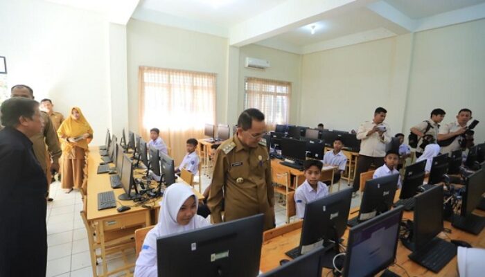 ANBK SMP Di Banda Aceh Lancar