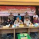 Kapolres Asahan AKBP Rocky Hasuhunan Marpaung, didampingi Kasat Narkoba AKP Marvel SA Ansanay, Kasi Humas Iptu Defi Endah Susanti, saat memberikan keterangan terkait penangkapan tersangka membawa dua Kg SS. Residivis Jemput 2 Kg SS Dari Aceh Ditangkap Di Batubara