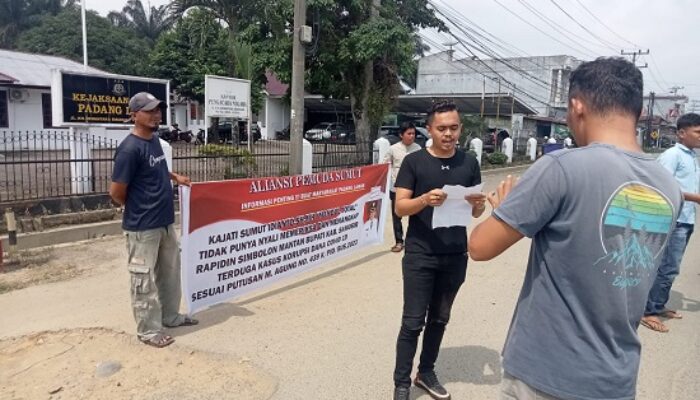 Kejatisu Diminta Periksa Mantan Bupati Samosir
