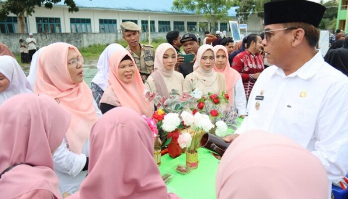 Bupati Madina: Anak Muda Harus Bisa Berbisnis