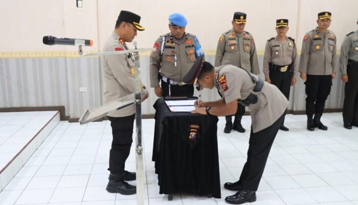 Kasat Reskrim Polres Binjai Serah Terima