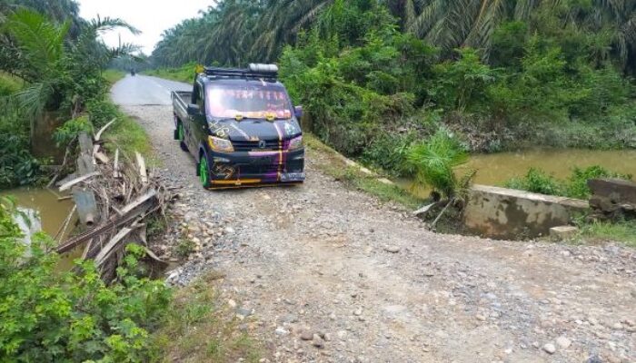 Empat Tahun Rusak, Jembatan Alur Agas Aceh Tamiang Belum Diperbaiki