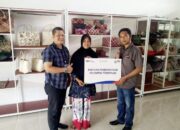 Peduli UMKM Perempuan, BRI Lubukpakam Serahkan Bantuan CSR