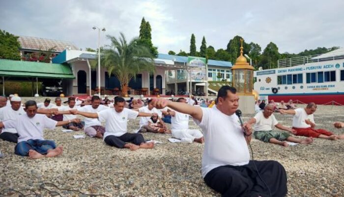 Seratusan Lebih Jamaah Ikuti Senam Rateeb Sehat Puskiyai Aceh