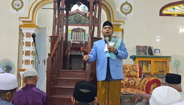 Dr Mulia Isi Tabligh Akbar Di Aceh Timur