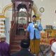 Ketua Umum DPW BKPRMI Aceh, Dr Mulia Rahman, S.Pd.I, MA, menyampaikan tabligh akbar dalam Safari Subuh ke-288 Pejuang Subuh Kabupaten Aceh Timur di Masjid An Nur Gampong Baro, Idi Rayeuk, Aceh Timur, Minggu (3/9). Waspada/Muhammad Ishak