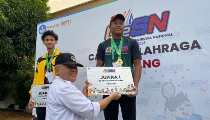 Pratama Amni Syahnanda Boyong Tiga Medali Sekaligus Di 02SN SMK Tingkat Nasional