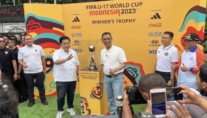 Trofi Piala Dunia U-17 Mulai Dipamerkan